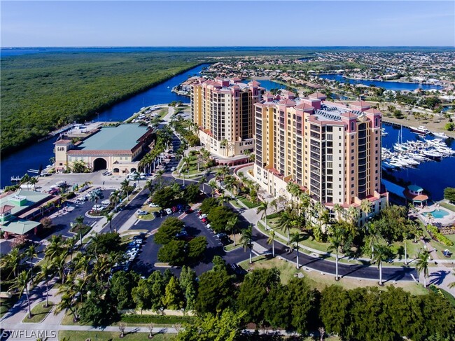 Foto del edificio - 5793 Cape Harbour Dr