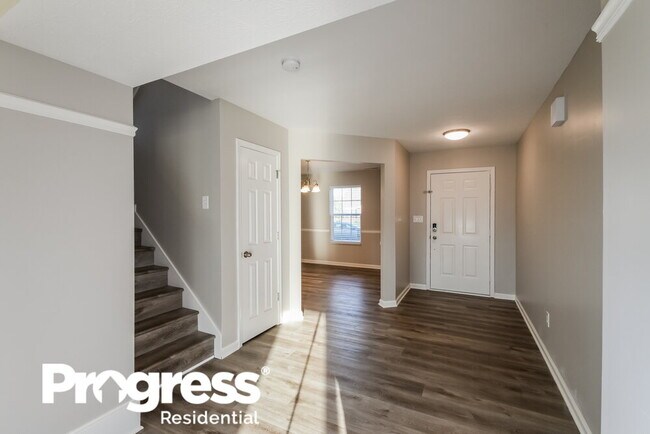 Building Photo - 2528 Apple Tree Ln