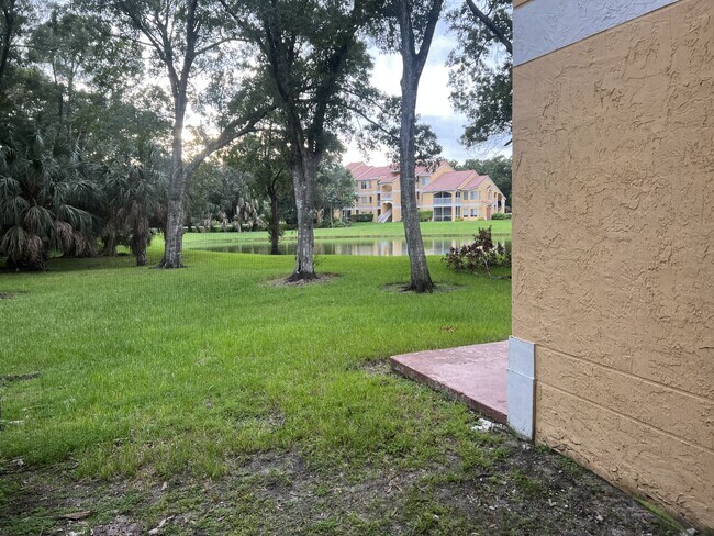 Foto del edificio - 2485 NW 33rd St