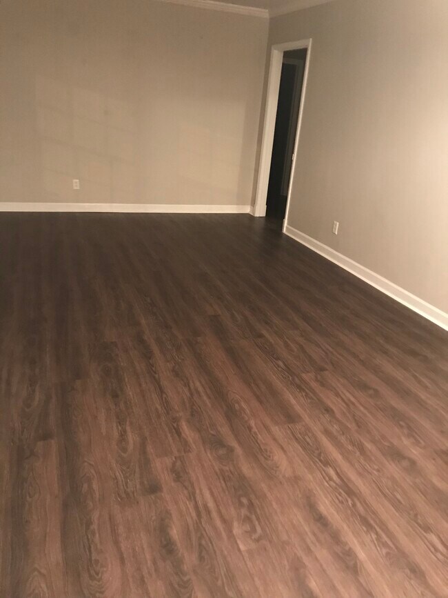 Foto del edificio - 728 Sewanee St