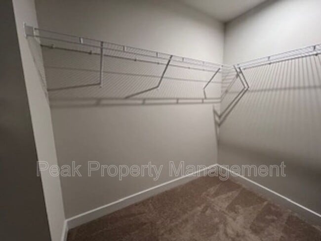 Building Photo - 4008 Jefferson Rdg Dr