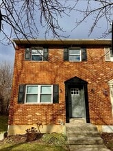 Building Photo - 340 S St George St