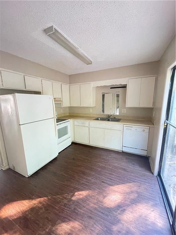 Building Photo - 577 N Betty Jo Dr