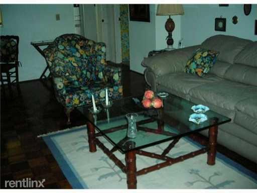 Building Photo - 3755 Via Poinciana