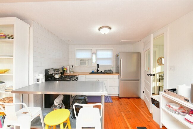 Foto del edificio - 22 Datewood St