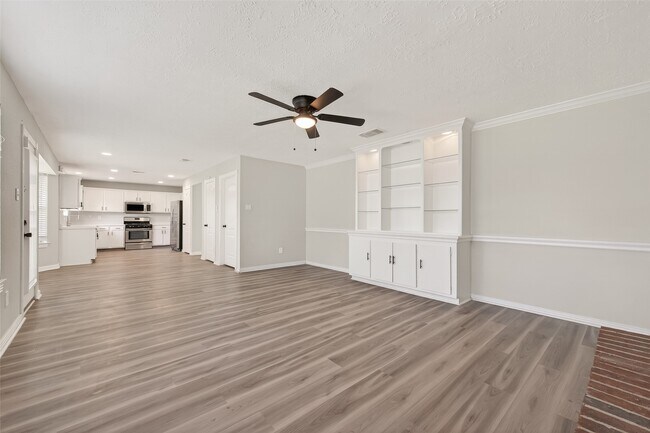 Foto del edificio - 2918 Colonel Ct Dr