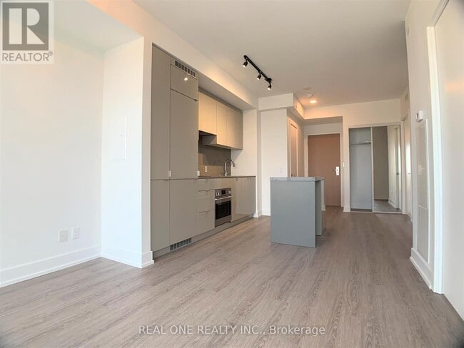 Photo du bâtiment - 7-5107 Grenville St