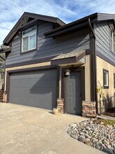 Building Photo - 12 W Monroe St