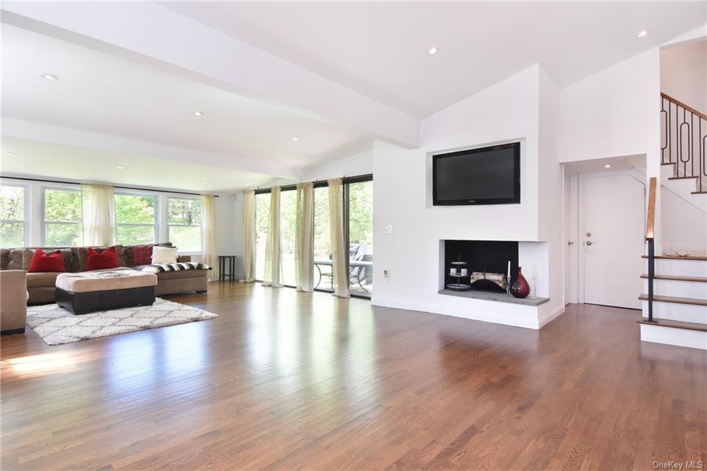 42 Walnut St, Tarrytown, NY 10591 House Rental in Tarrytown, NY