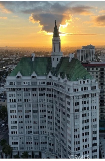 Foto del edificio - 800 E Ocean Blvd