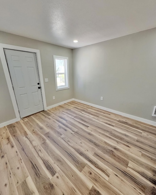 Building Photo - 1228 E Evans Ave