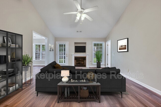 Foto del edificio - 1700 Crabtree Cir
