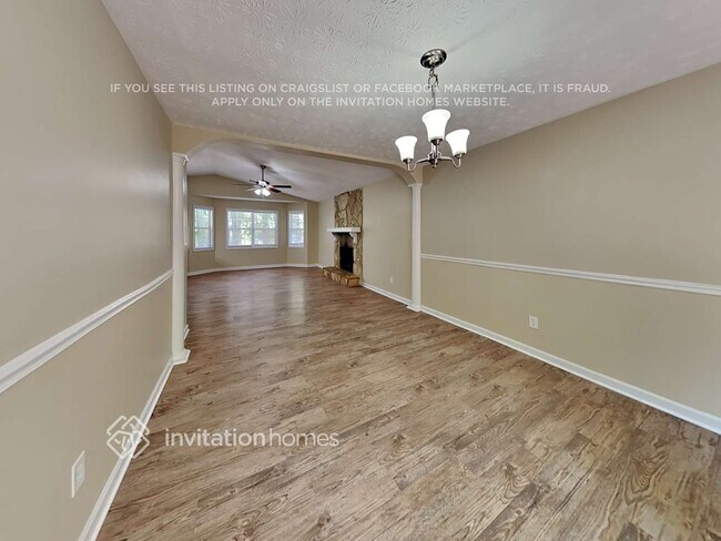 Foto del edificio - 2260 Rockwell Dr