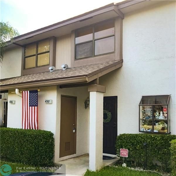 Foto del edificio - 4707 NW 82nd Ave
