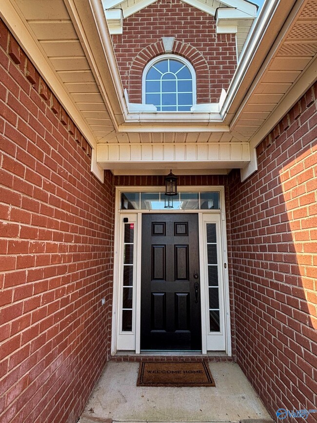 Foto del edificio - 15110 Lakeside Trail SW