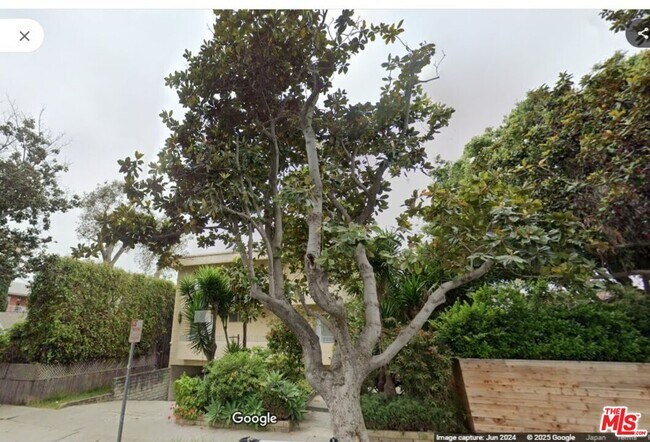 Foto del edificio - 818 7th St