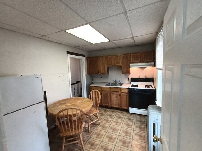 Building Photo - 5758 Frankford Ave