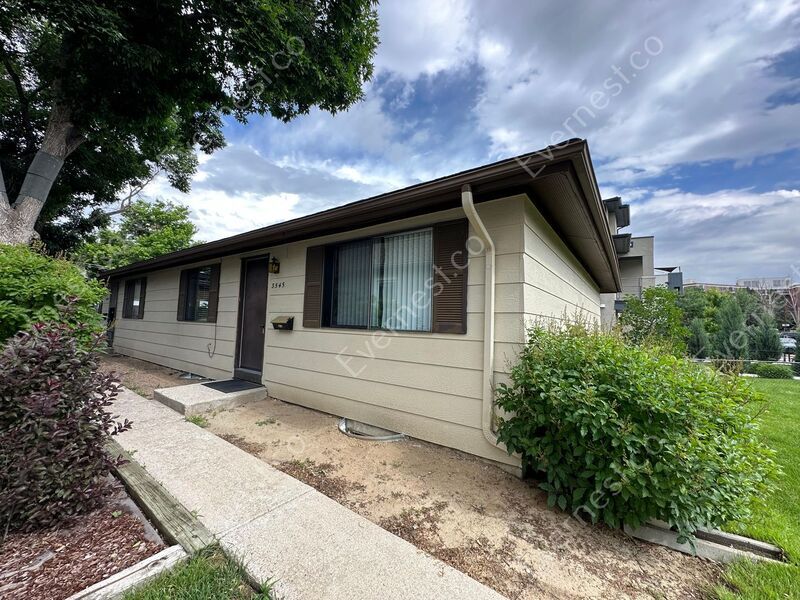 3545 S Ogden St, Englewood, CO 80113 Condo for Rent in Englewood, CO