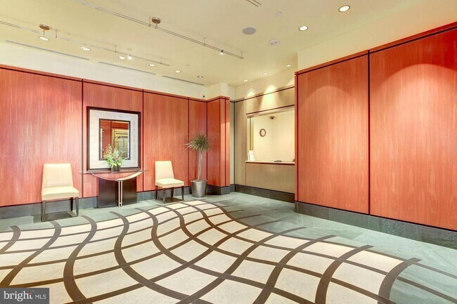 Foto del edificio - 400 Massachusetts Ave NW