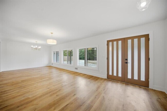 Foto del edificio - 1073 Grayson Pkwy