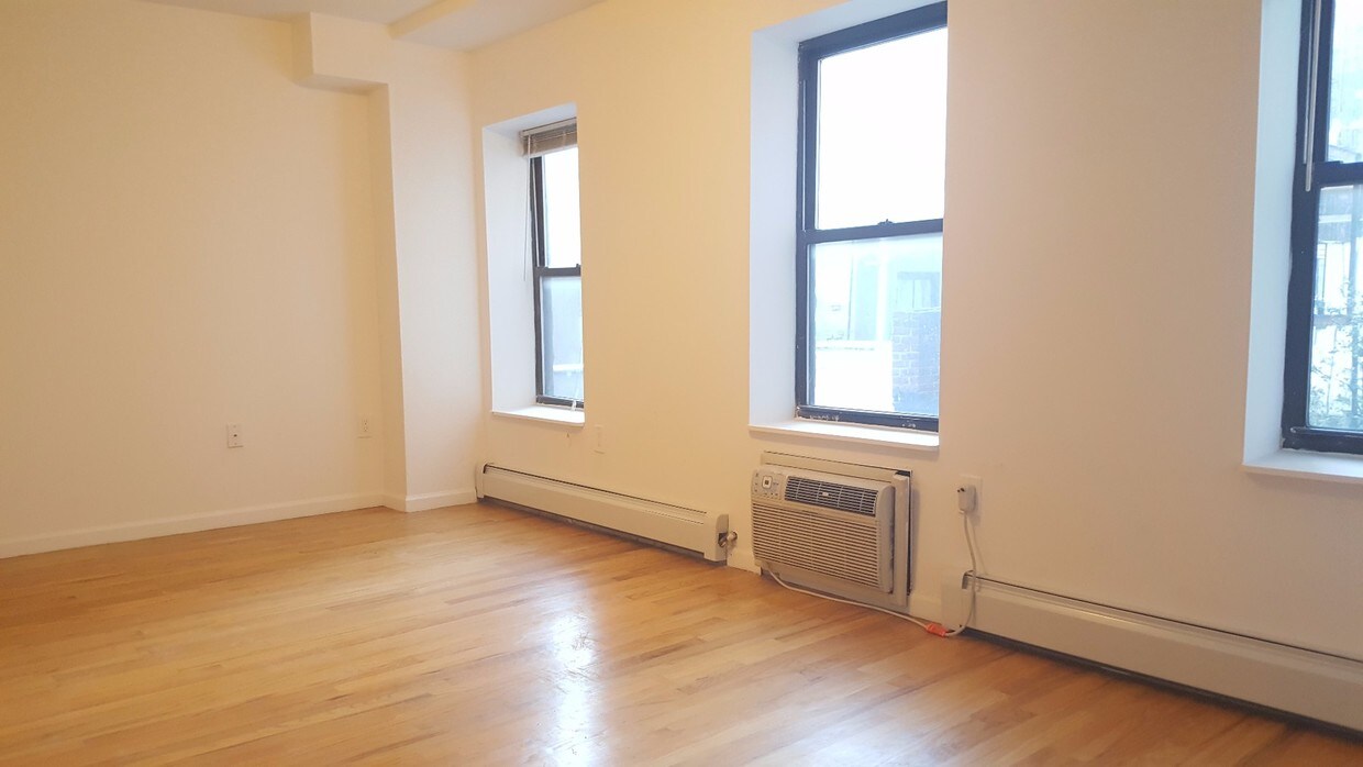 Primary Photo - 237 3rd Ave