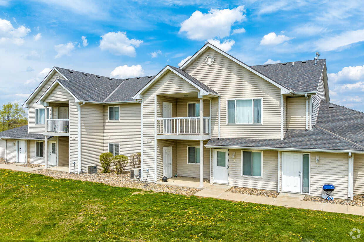 Primary Photo - Boulder Ridge Apartments and Townhomes