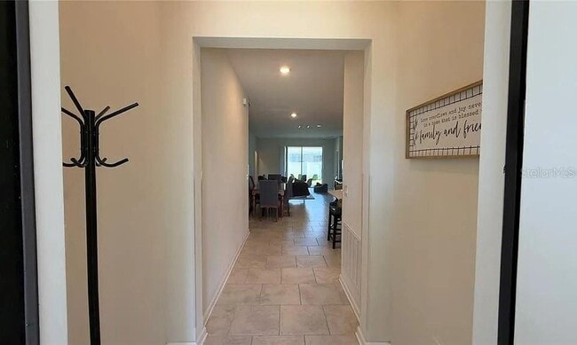 Building Photo - 5321 Amersham Ln