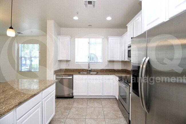 Building Photo - 4733 E Portola Valley Dr