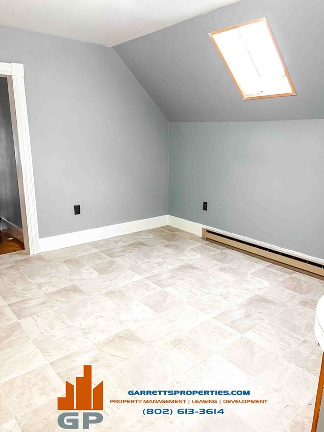 Foto principal - 24 Steeple Pl