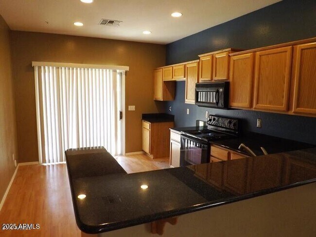 Foto del edificio - 1011 E Ranch Rd