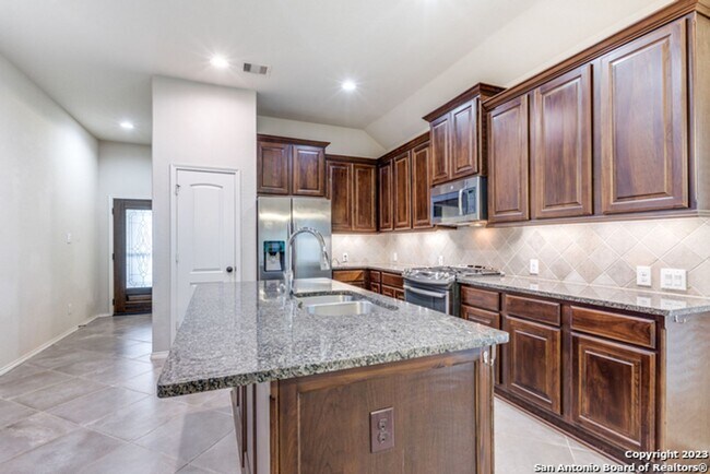Building Photo - 8729 White Crown