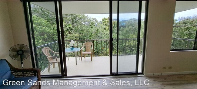 Building Photo - 1 br, 1 bath House - 1911 Kalanianaole Ave...