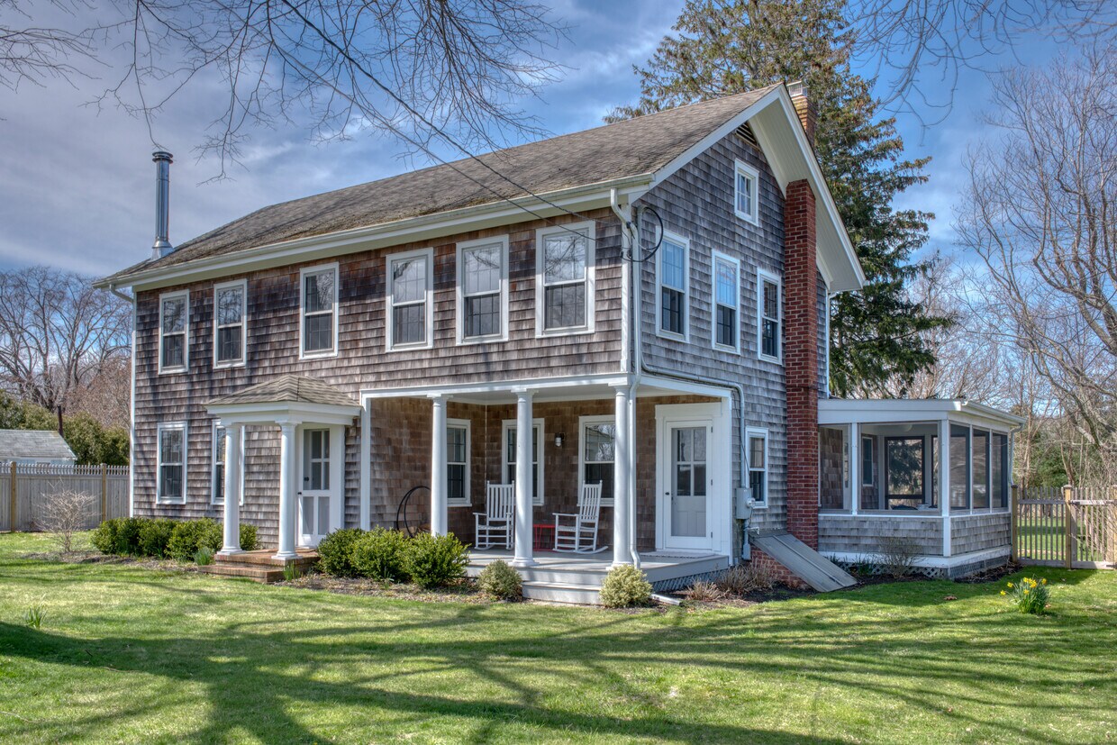 Foto principal - 675 Orchard St