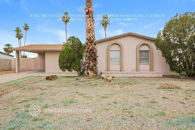 Building Photo - 5942 W Whitton Ave