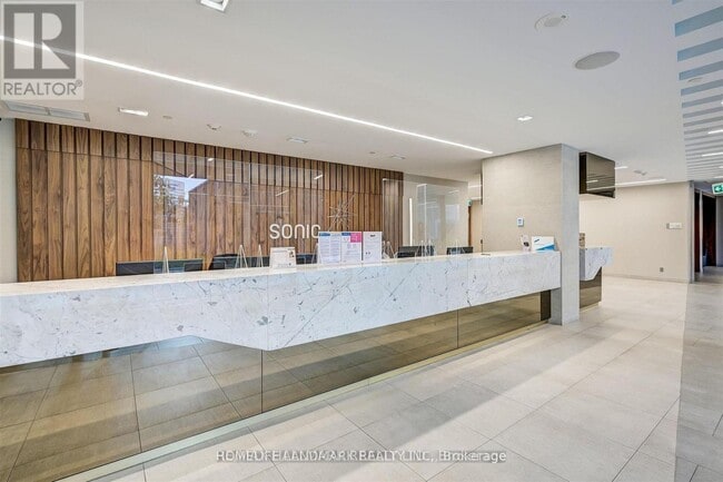 Building Photo - 6 Sonic Way