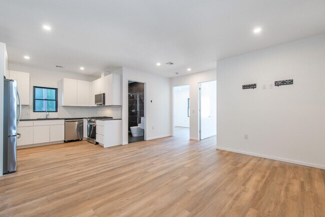 Foto del edificio - 206 Harrison Ave