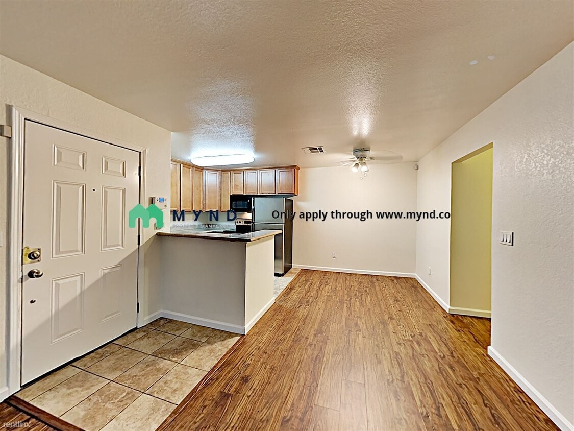 Primary Photo - 3715 Tallyho Dr