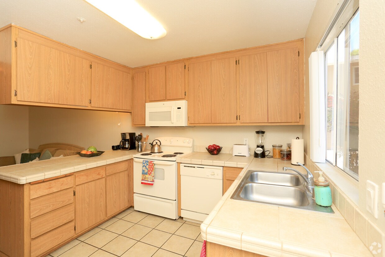 Pomona Townhomes Chico, CA