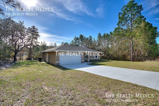 Building Photo - 13775 SW 32nd Terrace Rd