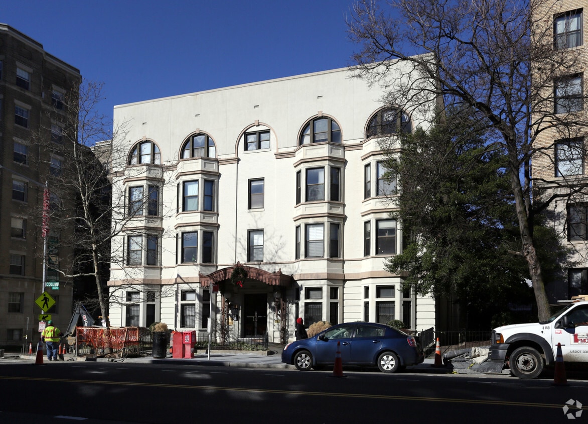 Building Photo - 1669 Columbia Rd NW