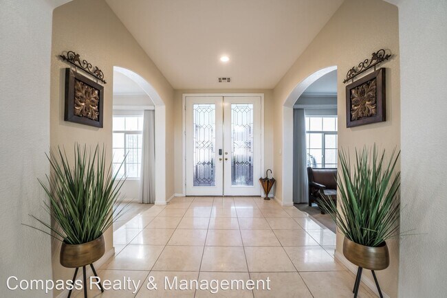 Foto del edificio - 6 br, 5.5 bath House - 8929 Glenistar Gate