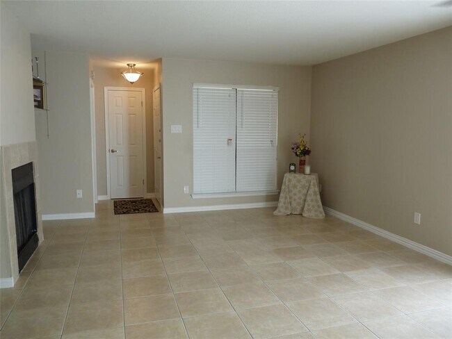 Foto del edificio - 1809 W Spring Creek Pkwy
