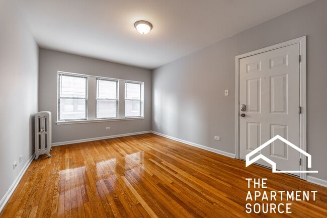 Building Photo - 5746 N Winthrop Ave