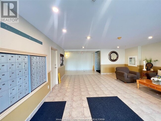 Building Photo - 1655 Grand Marais Rd W