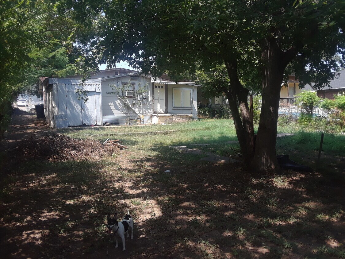 Foto principal - 2312 Ross Ave