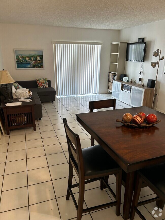 Le Club Gated Apartments for Rent Cutler Bay, FL 1 Rentals