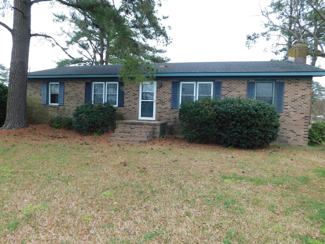 Primary Photo - Brick Ranch in Chappell Garden Subdivision