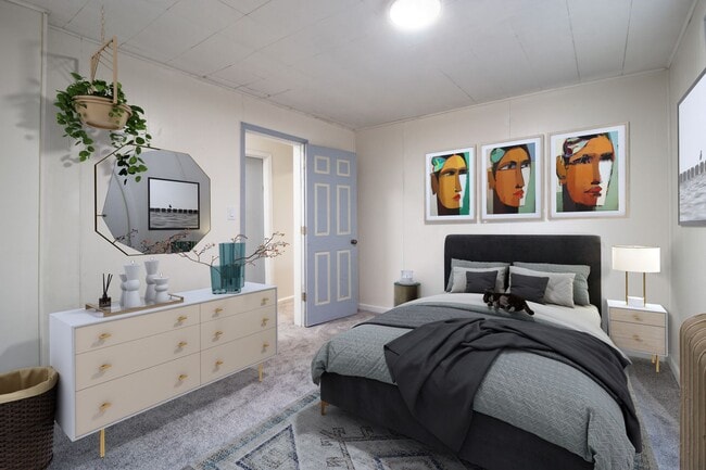 Building Photo - Available June 1st - RECENTLY REFRESHED 2 BED/1 BATH