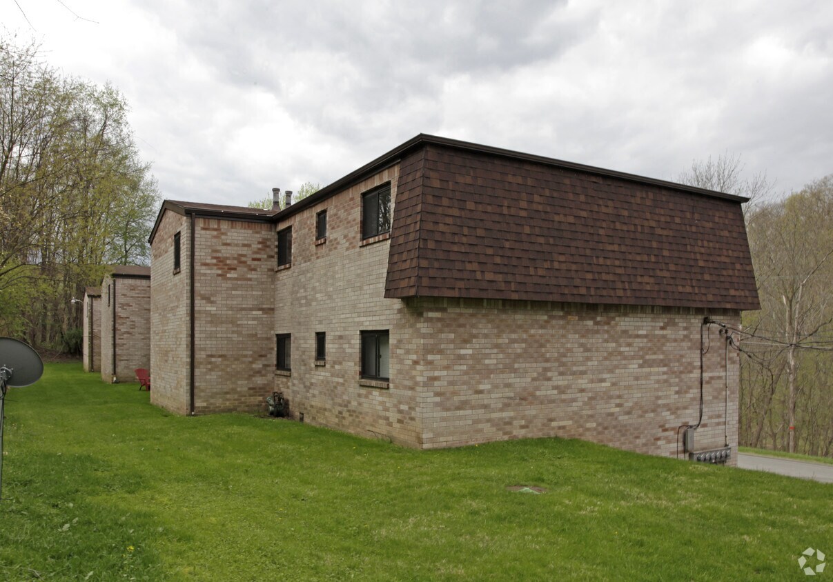 Chateau Apartments Apartments in Monroeville, PA