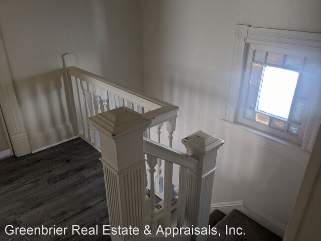 Building Photo - 2 br, 1 bath House - 1409 Chesapeake Ave. #2